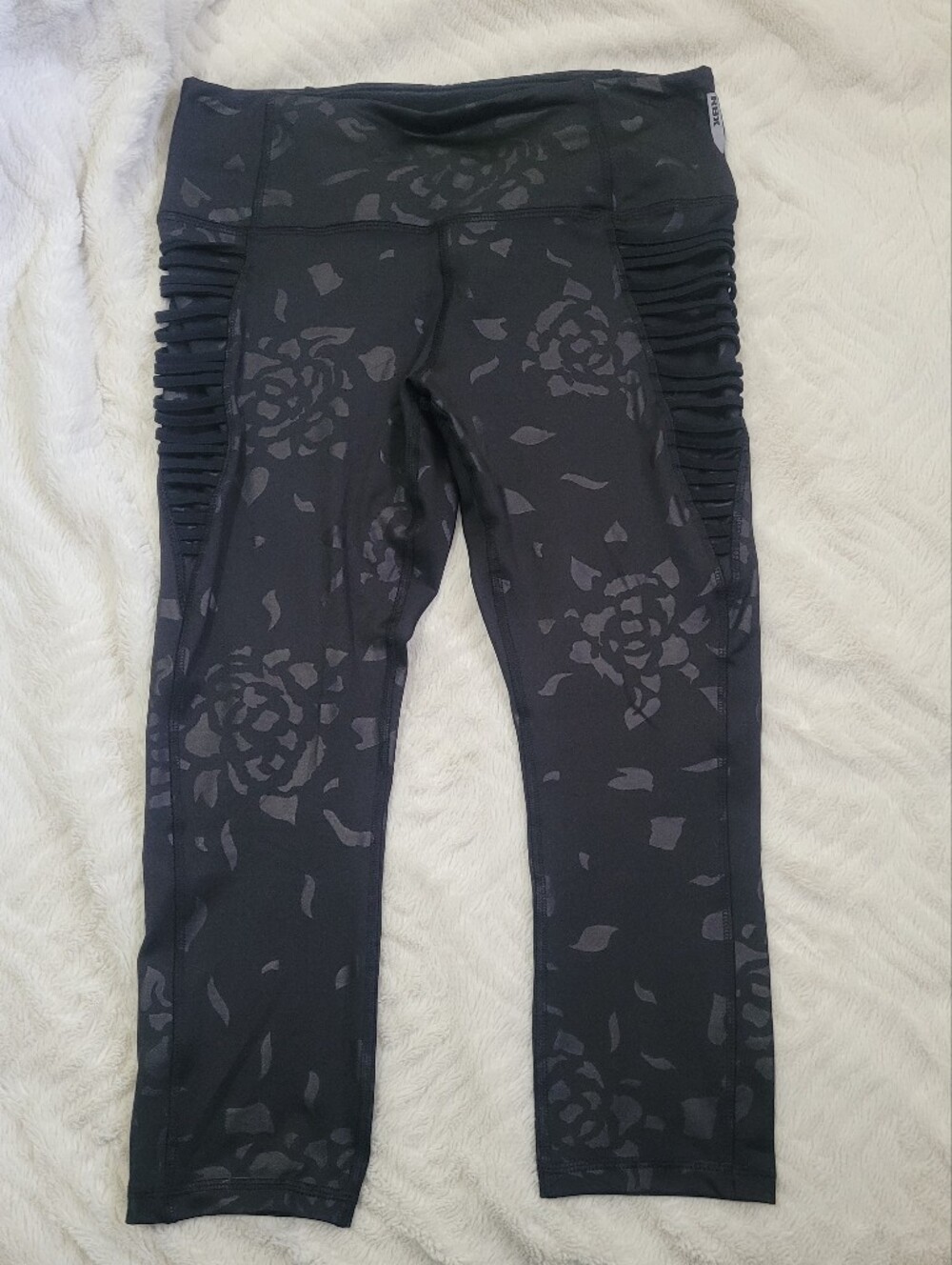 RBX Black Floral-Print Ruched Side Leggings